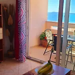 Seaview Apt, Communal Swimming Pool, 250m To Beach, Parking, 4km To Old Town *