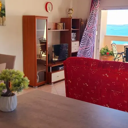 Seaview Apt, Communal Swimming Pool, 250m To Beach, Parking, 4km To Old Town *