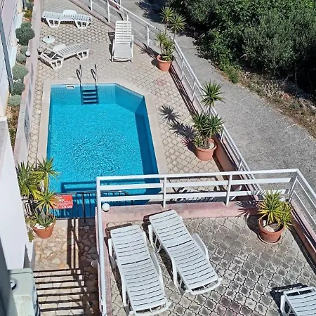 Seaview Apt, Communal Swimming Pool, 250m To Beach, Parking, 4km To Old Town شقة تروغير