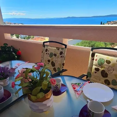 Seaview Apt, Communal Swimming Pool, 250m To Beach, Parking, 4km To Old Town شقة تروغير